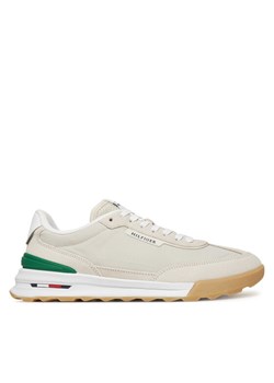 Tommy Hilfiger Sneakersy Retro Runner Seasonal FM0FM05425 Biały ze sklepu MODIVO w kategorii Buty sportowe męskie - zdjęcie 181085134