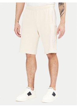EA7 Emporio Armani Szorty sportowe 7M000153 AF10432 U1079 Écru Regular Fit ze sklepu MODIVO w kategorii Spodenki męskie - zdjęcie 181085453