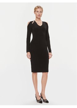 KARL LAGERFELD Sukienka koktajlowa 240W1331 Czarny Regular Fit ze sklepu MODIVO w kategorii Sukienki - zdjęcie 181085883