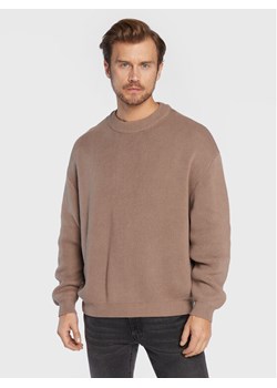 Redefined Rebel Sweter Bastian 212056 Brązowy Regular Fit ze sklepu MODIVO w kategorii Swetry męskie - zdjęcie 181086321