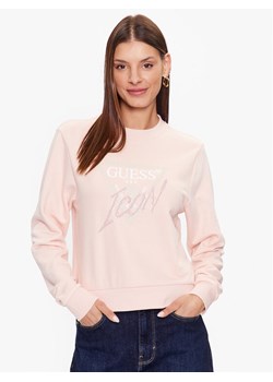 Guess Bluza W3YQ01 KB683 Różowy Regular Fit ze sklepu MODIVO w kategorii Bluzy damskie - zdjęcie 181087951