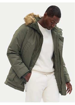 Gap Kurtka zimowa 726377-00 Zielony Regular Fit ze sklepu MODIVO w kategorii Kurtki męskie - zdjęcie 181089271