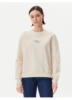 Calvin Klein Jeans Bluza Gradient Monologo J20J225360 Beżowy Regular Fit ze sklepu MODIVO w kategorii Bluzy damskie - zdjęcie 181089760