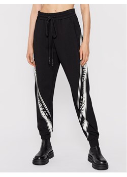 TWINSET Spodnie dresowe 212TT2383 Czarny Regular Fit ze sklepu MODIVO w kategorii Spodnie damskie - zdjęcie 181090664