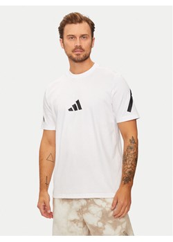 adidas T-Shirt Z.N.E. JE3078 Biały Regular Fit ze sklepu MODIVO w kategorii T-shirty męskie - zdjęcie 181090684