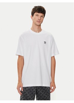 adidas T-Shirt adicolor Classics Trefoil IM4513 Biały Loose Fit ze sklepu MODIVO w kategorii T-shirty męskie - zdjęcie 181090773