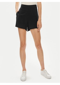 ONLY Szorty materiałowe Nova 15325521 Czarny Regular Fit ze sklepu MODIVO w kategorii Szorty - zdjęcie 181091911