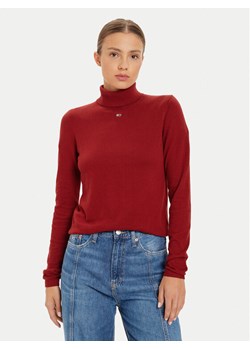 Tommy Jeans Golf Essential DW0DW19686 Czerwony Regular Fit ze sklepu MODIVO w kategorii Swetry damskie - zdjęcie 181092063