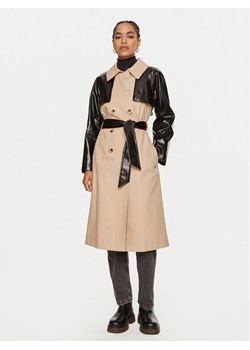 Sisley Trencz 2XDXLN04K Beżowy Oversize - id: 0000304280245 - marki Sisley - 181092312 Sisley Trencz 2XDXLN04K Beżowy Oversize ze sklepu MODIVO w kategorii Płaszcze damskie - zdjęcie 181092312