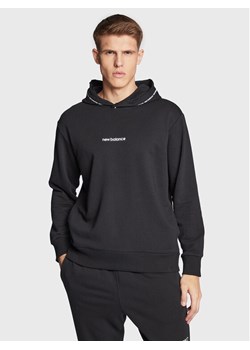 New Balance Bluza MT23516 Czarny Relaxed Fit ze sklepu MODIVO w kategorii Bluzy męskie - zdjęcie 181092430