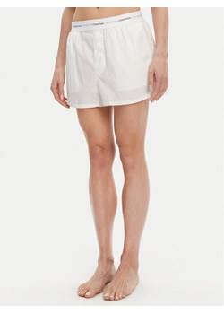 Calvin Klein Underwear Szorty piżamowe LV00QS7411 Biały Relaxed Fit ze sklepu MODIVO w kategorii Piżamy damskie - zdjęcie 181092500