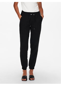 ONLY Spodnie dresowe 15203946 Czarny Regular Fit ze sklepu MODIVO w kategorii Spodnie damskie - zdjęcie 181092550
