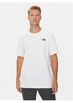 The North Face T-Shirt Redbox NF0A2TX2 Biały Regular Fit ze sklepu MODIVO w kategorii T-shirty męskie - zdjęcie 181092962