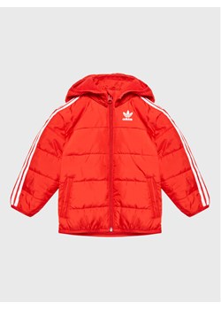 adidas Kurtka puchowa adicolor HK7452 Czerwony Regular Fit ze sklepu MODIVO w kategorii Kurtki chłopięce - zdjęcie 181093464