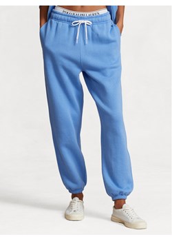 Polo Ralph Lauren Spodnie dresowe Prl Flc Pnt 211943009006 Niebieski Regular Fit ze sklepu MODIVO w kategorii Spodnie damskie - zdjęcie 181093853