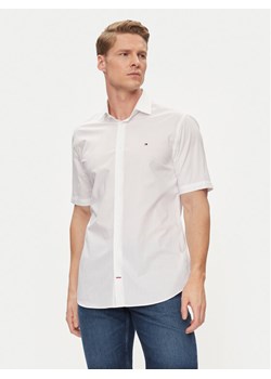 Tommy Hilfiger Koszula Core MW0MW34626 Biały Regular Fit ze sklepu MODIVO w kategorii Koszule męskie - zdjęcie 181094132