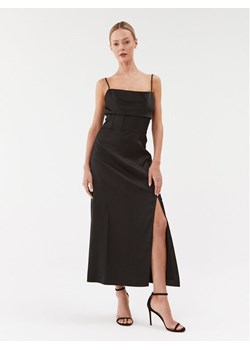 Guess Sukienka koktajlowa W3BK82 WDEE2 Czarny Regular Fit ze sklepu MODIVO w kategorii Sukienki - zdjęcie 181094230