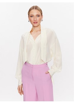 BOSS Bluzka 50483312 Écru Relaxed Fit ze sklepu MODIVO w kategorii Bluzki damskie - zdjęcie 181094871