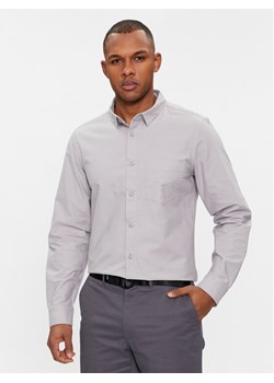 Calvin Klein Koszula Oxford K10K112155 Szary Regular Fit ze sklepu MODIVO w kategorii Koszule męskie - zdjęcie 181096972