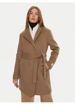 Calvin Klein Płaszcz wełniany K20K207700 Beżowy Regular Fit ze sklepu MODIVO w kategorii Płaszcze damskie - zdjęcie 181097161