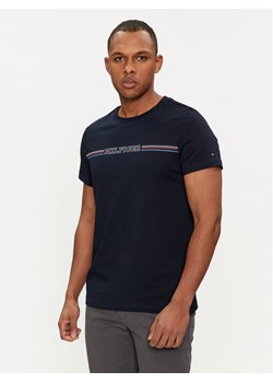 Tommy Hilfiger T-Shirt Stripe Chest MW0MW34428 Granatowy Slim Fit ze sklepu MODIVO w kategorii T-shirty męskie - zdjęcie 181098534