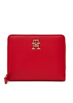 Tommy Hilfiger Mały Portfel Damski Th Logotape Med Za AW0AW17408 Czerwony ze sklepu MODIVO w kategorii Portfele damskie - zdjęcie 181101871