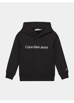 Calvin Klein Jeans Bluza Logo IU0IU00601 M Czarny Regular Fit ze sklepu MODIVO w kategorii Bluzy chłopięce - zdjęcie 181104280