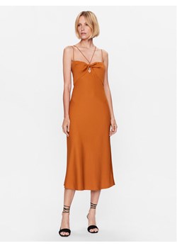 Calvin Klein Sukienka codzienna K20K205865 Brązowy Regular Fit ze sklepu MODIVO w kategorii Sukienki - zdjęcie 181104451