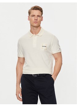 Tommy Hilfiger Polo Boucle Embro MW0MW34771 Beżowy Regular Fit ze sklepu MODIVO w kategorii T-shirty męskie - zdjęcie 181104484