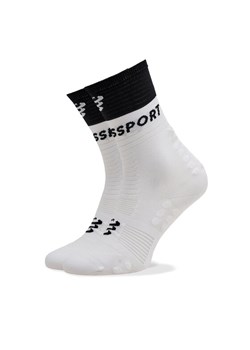 Compressport Skarpety wysokie unisex Mid Compression V 2.0 SQTU3540002 Biały ze sklepu MODIVO w kategorii Skarpetki damskie - zdjęcie 181104712