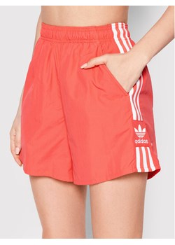 adidas Szorty sportowe 3-Stripes HF7454 Różowy Regular Fit ze sklepu MODIVO w kategorii Szorty - zdjęcie 181104713