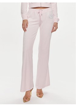Juicy Couture Spodnie dresowe Heritage Dog JCBBJ223814 Różowy Slim Fit ze sklepu MODIVO w kategorii Spodnie damskie - zdjęcie 181106313