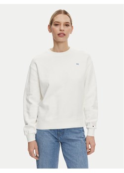 Tommy Hilfiger Bluza WW0WW45980 Écru Regular Fit ze sklepu MODIVO w kategorii Bluzy damskie - zdjęcie 181106793