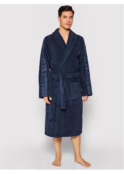 Calvin Klein Underwear Szlafrok 000EM1159E Granatowy ze sklepu MODIVO w kategorii Szlafroki męskie - zdjęcie 181106862