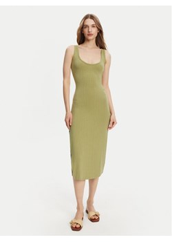 Billabong Sukienka dzianinowa EBJKD00114 Zielony Regular Fit ze sklepu MODIVO w kategorii Sukienki - zdjęcie 181108144
