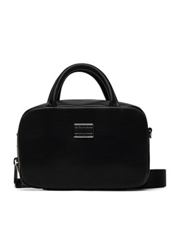 Tommy Jeans Torebka Tjw American Cool Trunk AW0AW17294 Czarny ze sklepu MODIVO w kategorii Kuferki - zdjęcie 181110251
