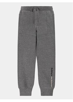 Coccodrillo Spodnie dresowe WC4120101VBA Szary Regular Fit ze sklepu MODIVO w kategorii Spodnie chłopięce - zdjęcie 181110451