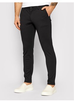 Only & Sons Chinosy Mark 22013727 Czarny Slim Fit ze sklepu MODIVO w kategorii Spodnie męskie - zdjęcie 181112083