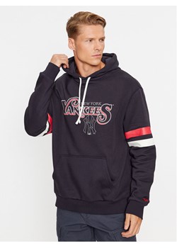 New Era Bluza Retro Graphic 60416454 Granatowy Regular Fit ze sklepu MODIVO w kategorii Bluzy męskie - zdjęcie 181112501