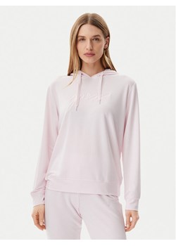 Guess Bluza O5GQ00 KCQP2 Różowy Regular Fit ze sklepu MODIVO w kategorii Bluzy damskie - zdjęcie 181112904