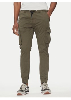 Alpha Industries Joggery Twill 116202 Szary Regular Fit ze sklepu MODIVO w kategorii Spodnie męskie - zdjęcie 181113260