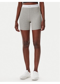 Calvin Klein Underwear Szorty piżamowe 000QS7216E Szary Slim Fit ze sklepu MODIVO w kategorii Piżamy damskie - zdjęcie 181113884