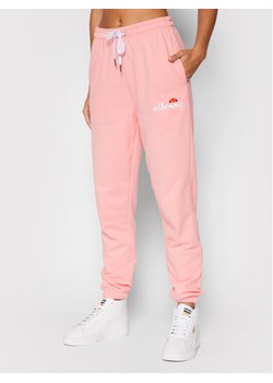 Ellesse Spodnie dresowe Noora SGK13459 Różowy Regular Fit ze sklepu MODIVO w kategorii Spodnie damskie - zdjęcie 181114291