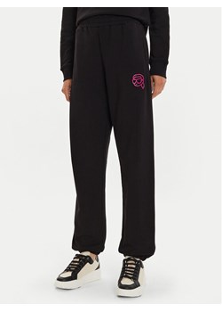 KARL LAGERFELD Spodnie dresowe 246W1012 Czarny Regular Fit ze sklepu MODIVO w kategorii Spodnie damskie - zdjęcie 181114764