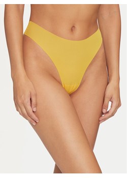 Chantelle Stringi Pulpies C22HG9 Żółty ze sklepu MODIVO w kategorii Majtki damskie - zdjęcie 181115684