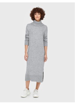 ONLY Sukienka dzianinowa Brandie 15214595 Szary Relaxed Fit ze sklepu MODIVO w kategorii Sukienki - zdjęcie 181115790