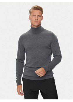 Calvin Klein Golf K10K110420 Szary Slim Fit ze sklepu MODIVO w kategorii Swetry męskie - zdjęcie 181115950