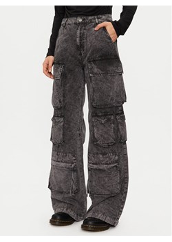 Alpha Industries Spodnie cargo 148022 Szary Regular Fit ze sklepu MODIVO w kategorii Spodnie damskie - zdjęcie 181116573
