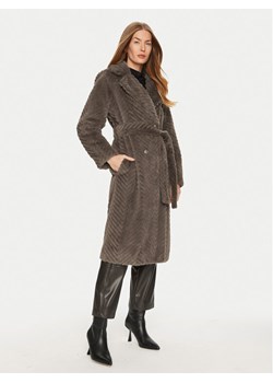 Marciano Guess Futro Claire 4BGL33 7206A Brązowy Regular Fit ze sklepu MODIVO w kategorii Futra damskie - zdjęcie 181116864