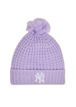 New Era Czapka Wmns Cosy Pom 60364287 Fioletowy ze sklepu MODIVO w kategorii Czapki zimowe damskie - zdjęcie 181116981